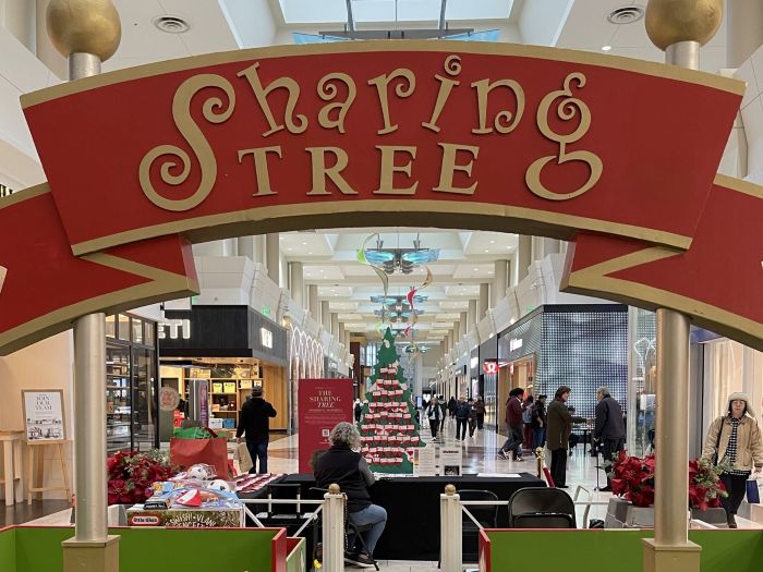 The entrance to the Sharing Tree in Washington Square.
